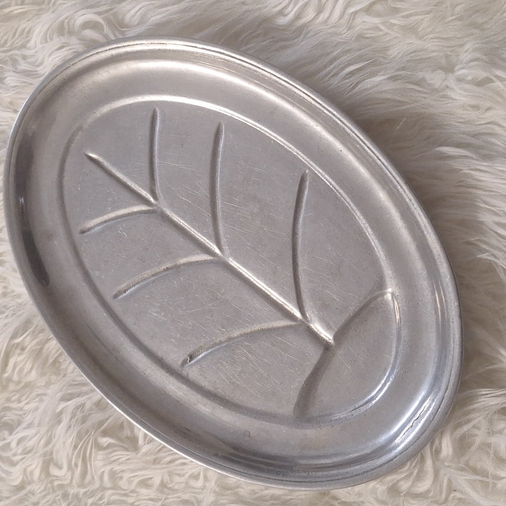 Vintage Wilton RWP Entree Platter